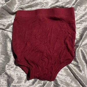 Kate quinn retro bloomer deep berry. 12-18 lm lenzing modal